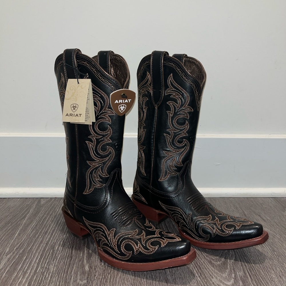 Ariat Hazen Ancient Black Western Boots